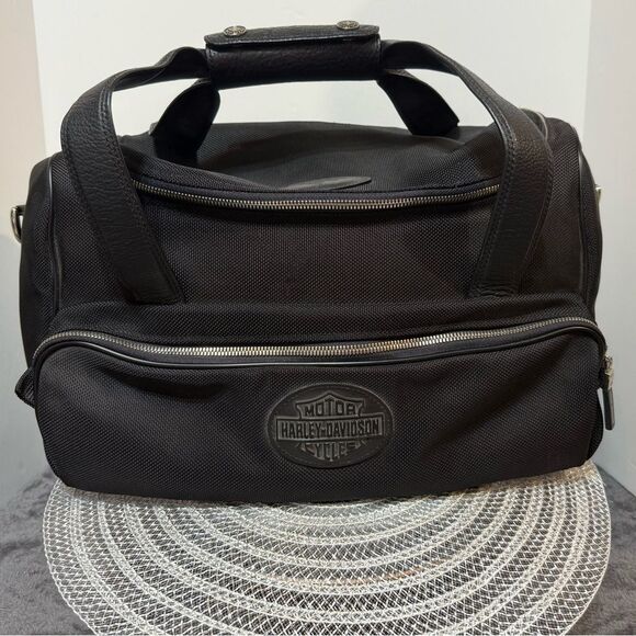 Harley Davidson Vintage Black Duffel Bag NWOT - Picture 1 of 16